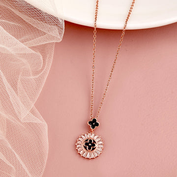 Dreamy Drift Necklace