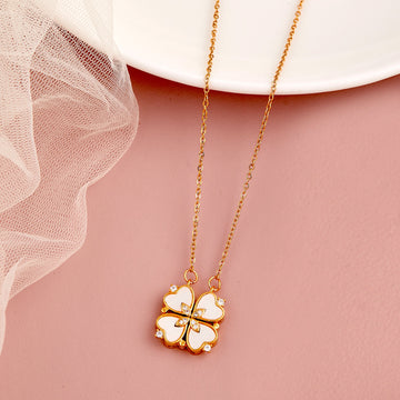 Pearl Cover Open Heart Necklace