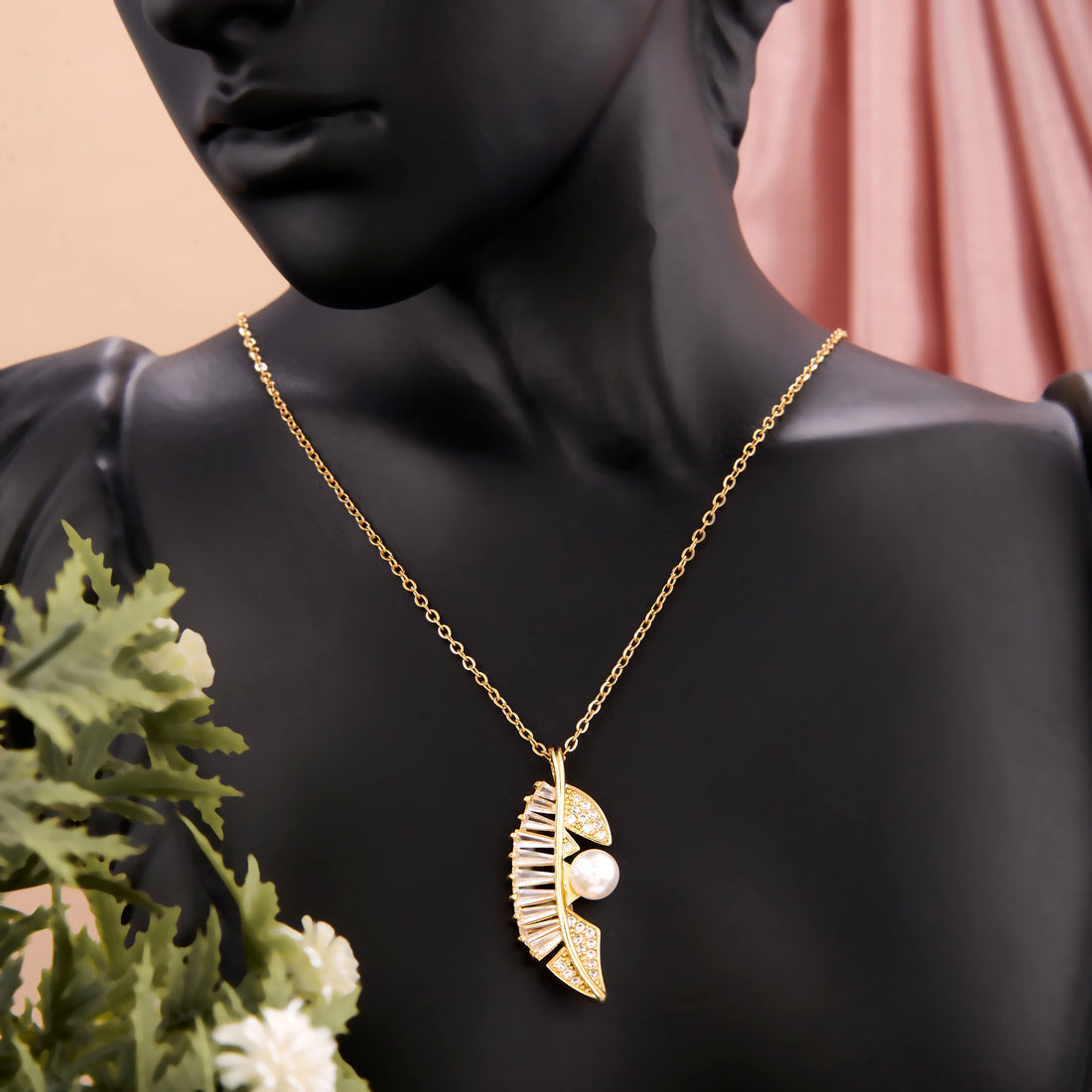 Antique Leaf Necklace