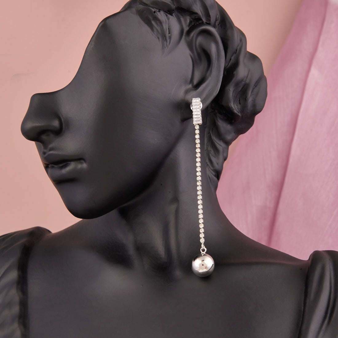Mismatched Ball Earrings (White Gold)