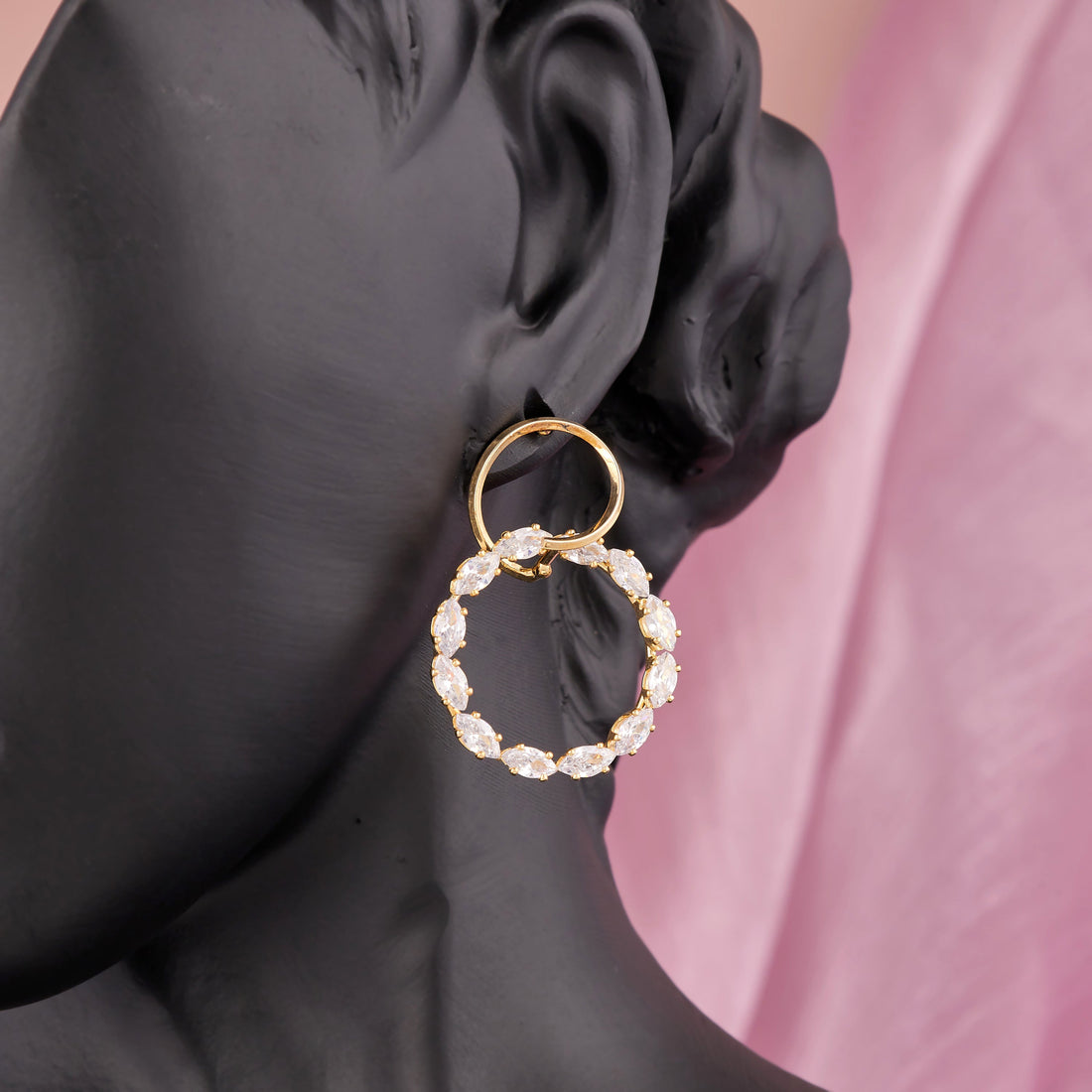 Circular Diamond Earrings (Yellow Gold)