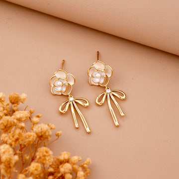 Golden Rosette Earring