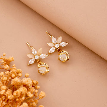 Floral Grace Earrings (Yellow Gold)