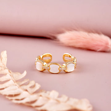 Link Stone Ring (Yellow Gold)