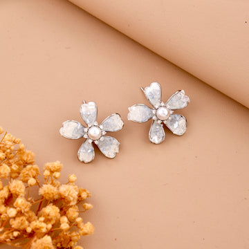 Cluster Flower Earring (White Gold)
