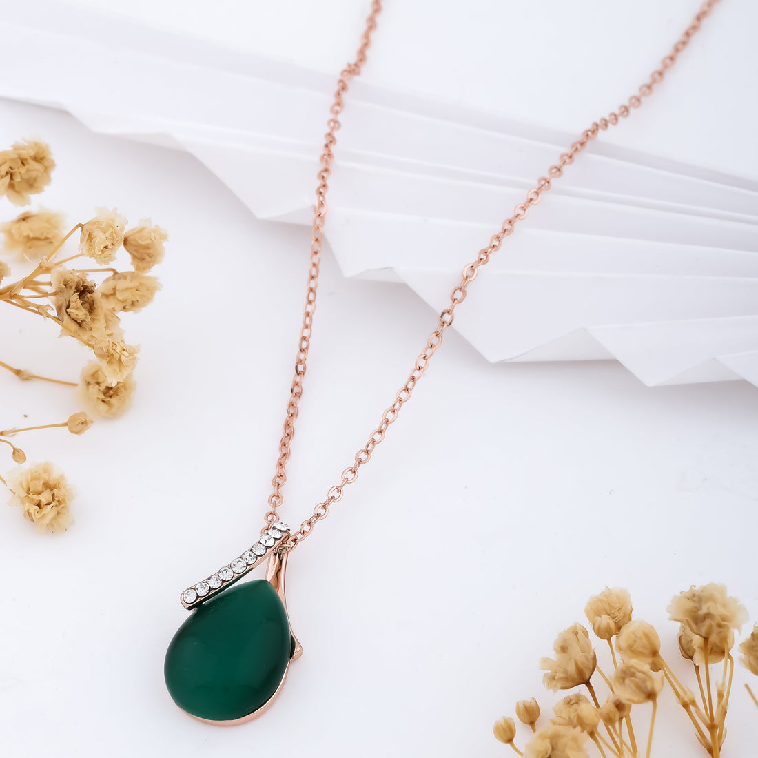 Emerald Teardrop Elegance Pendant Necklace (Rose Gold)