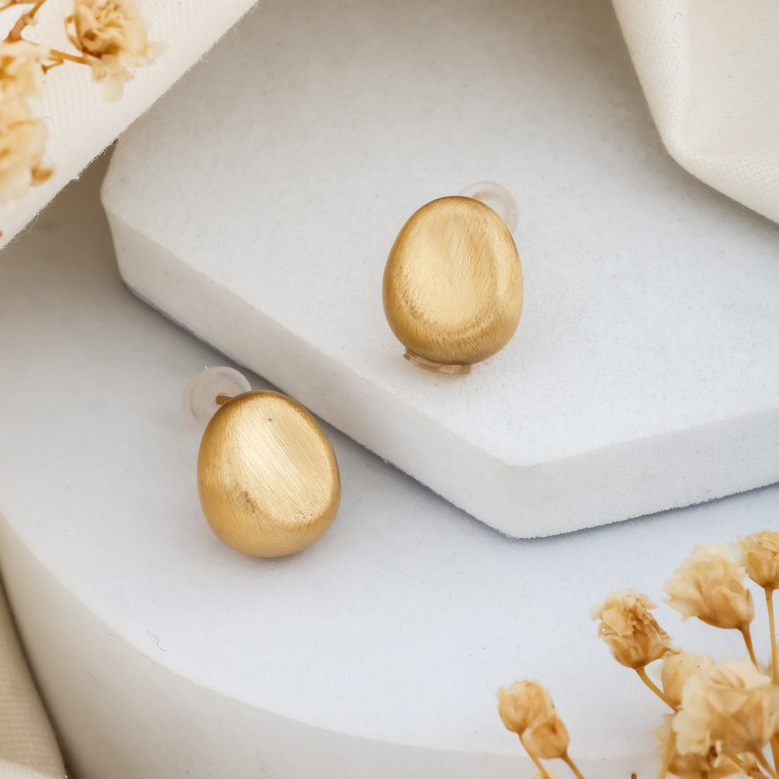 Myra Hoops Earrings (Yellow Gold)