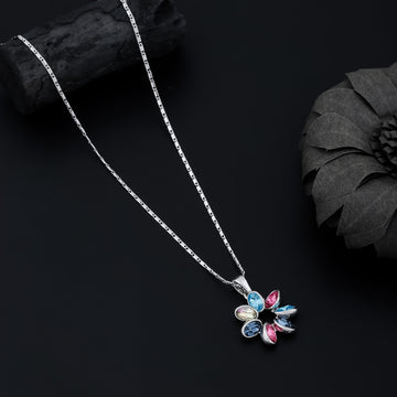 Petals of Prism Necklace (Rose Gold)