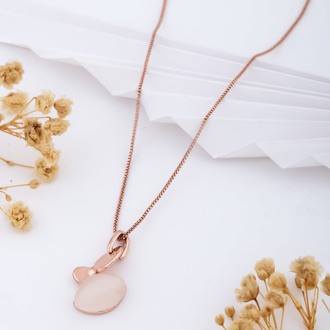 Emerald Bloom Necklace (Rose Gold)