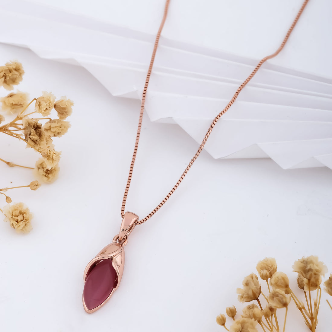 Rosebud Whisper Necklace (Rose Gold)