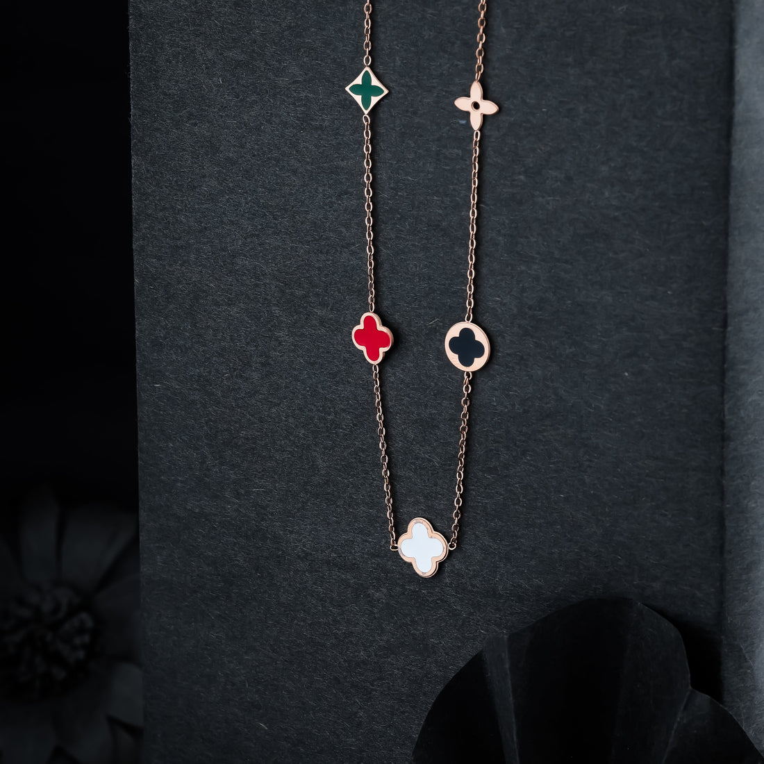 Blooming Supple Necklace