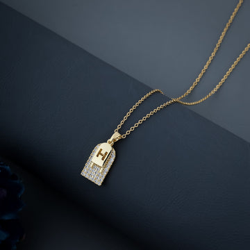 Essential "H" Supple Necklace