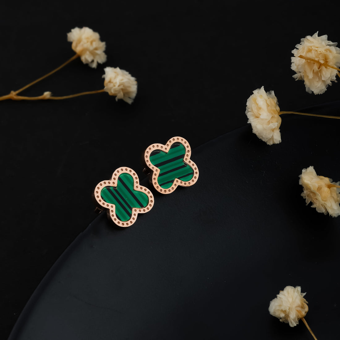 Malachite Alhambra Earrings (Rose Gold)