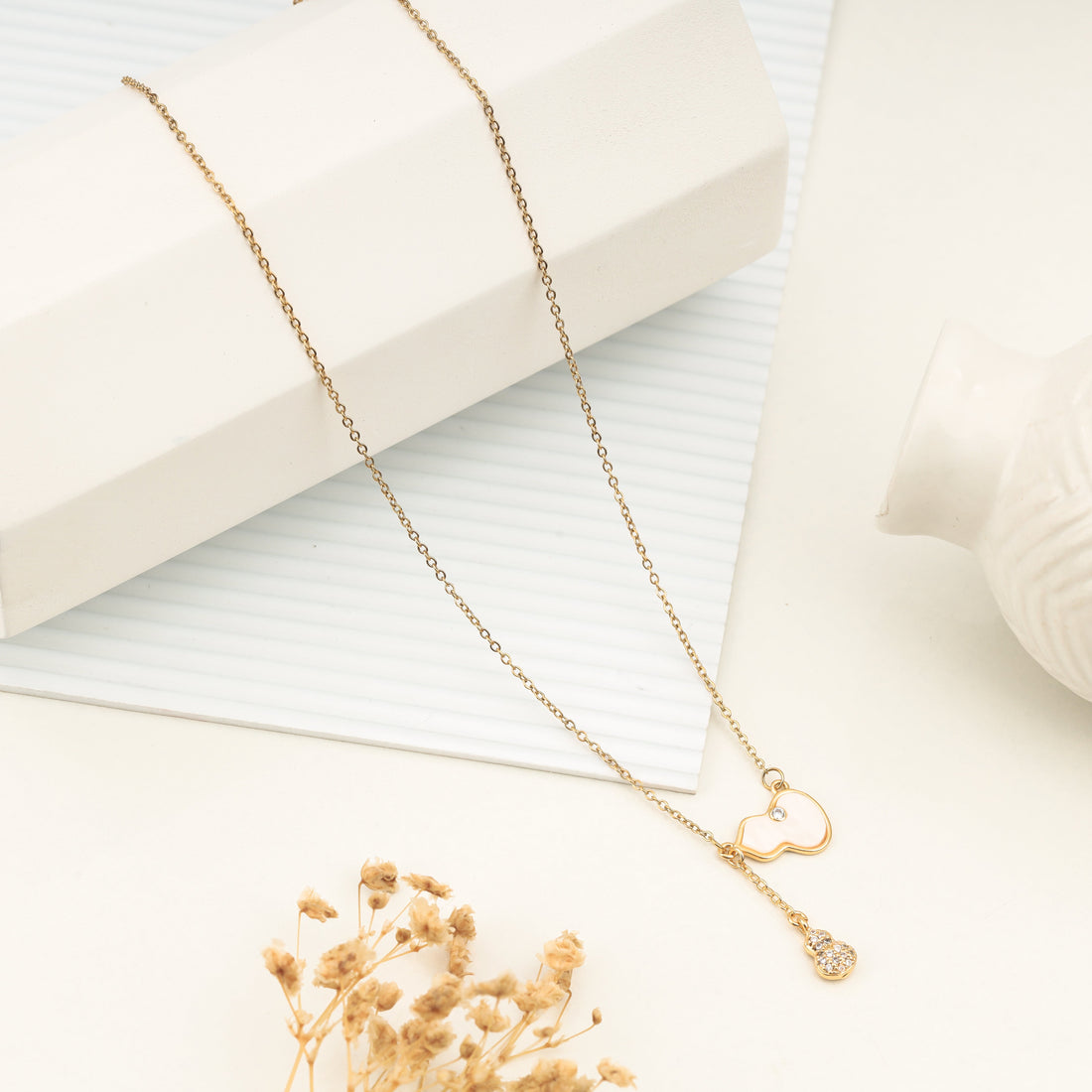 Golden Rhythm Necklace (Yellow Gold)