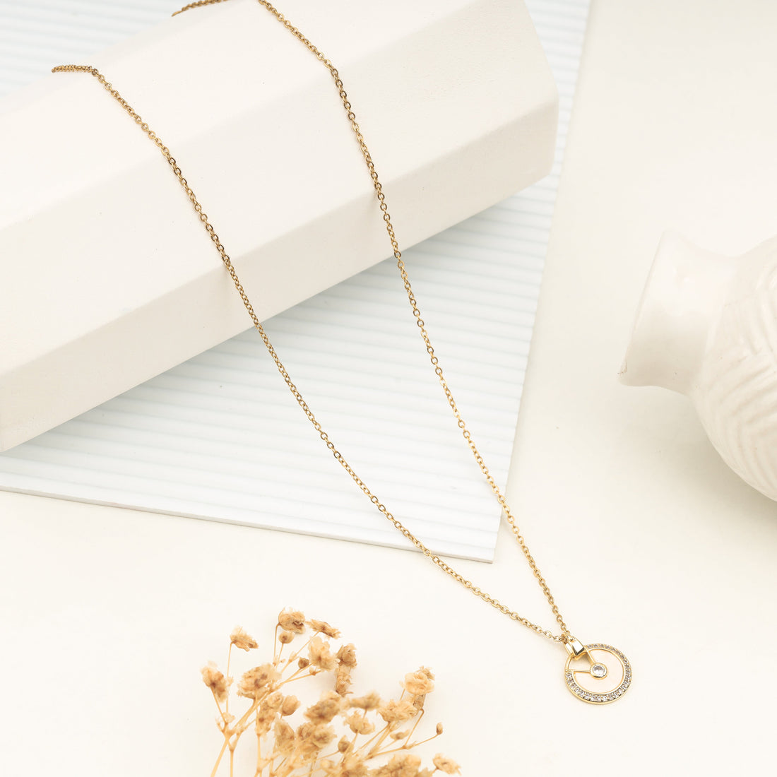 Golden Orbit Necklace (Yellow Gold)