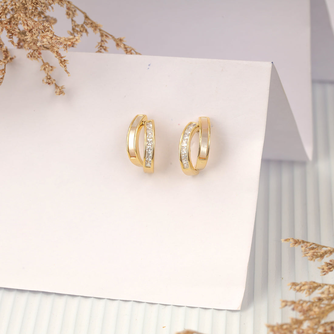 Abstract Linear Earrings (Yellow Gold)