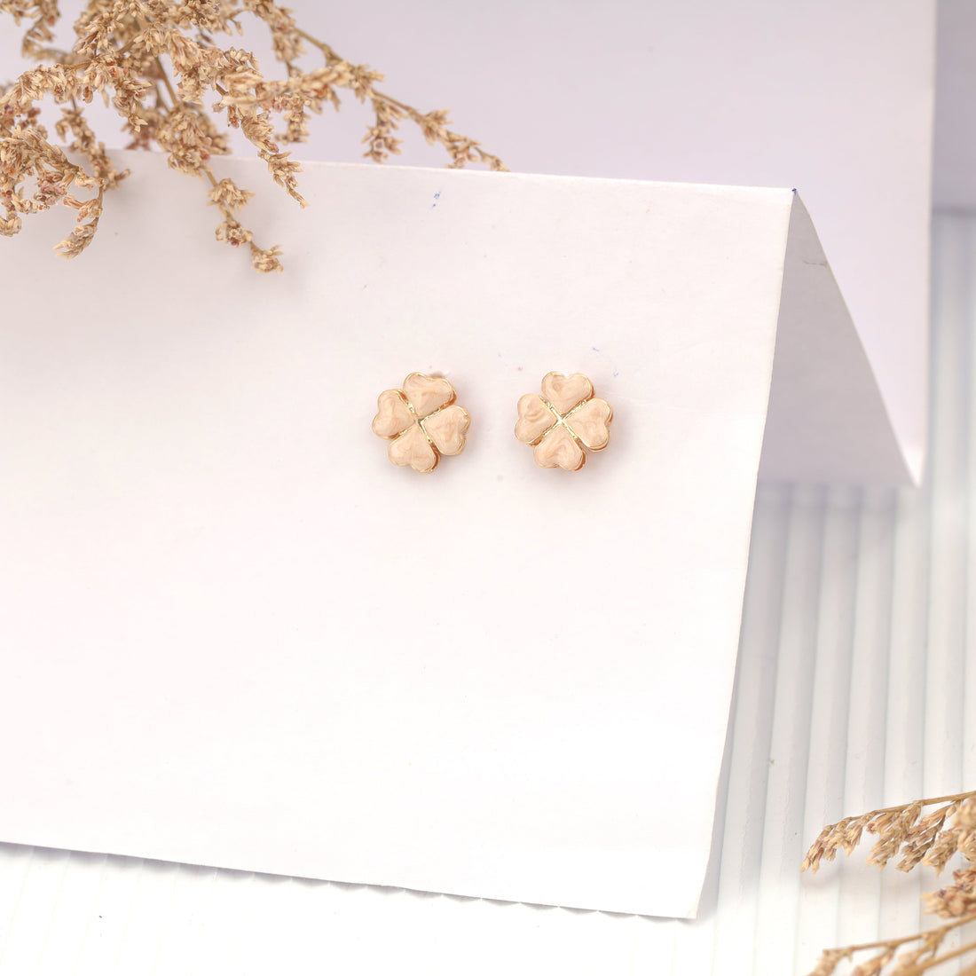 Petals Kids Earrings (Yellow Gold)