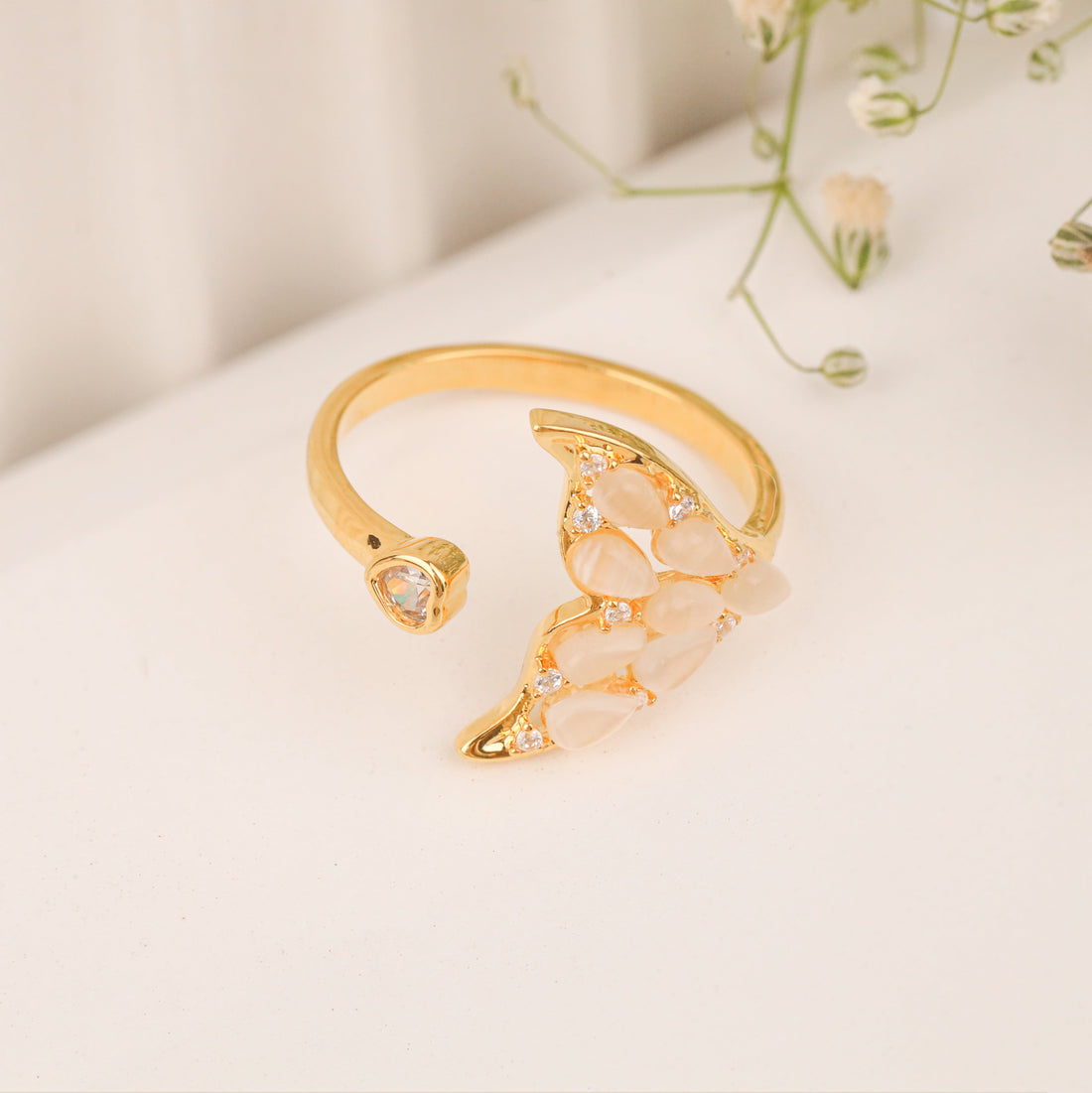 Aqua Serpent Ring (Yellow Gold)