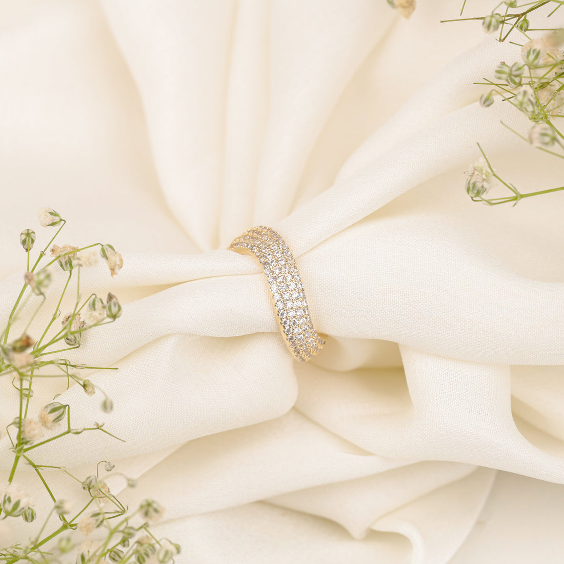 Pave Diamond Trinity Ring (Yellow Gold)