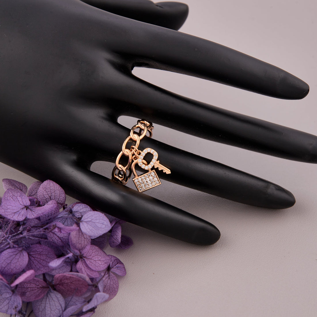 Key And Lock Ring (Rose Gold)