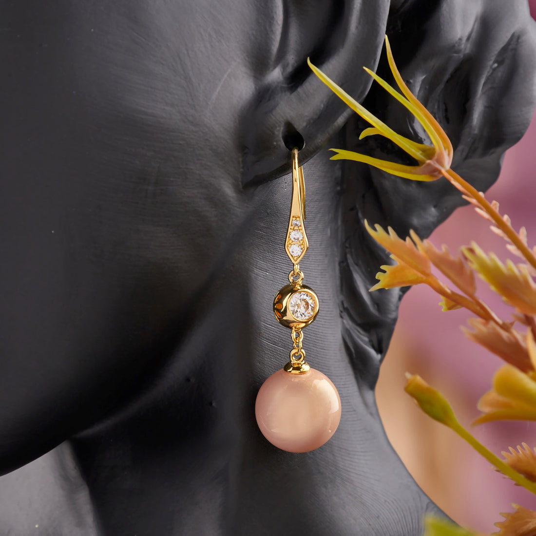 Radiant Sphere Earrings (Yellow Gold)
